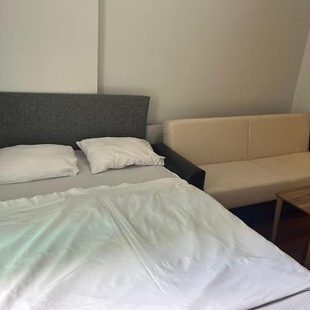 Studio Flat-One Room In Lux Residence Near Taksim-Beyoglu Истанбул Екстериор снимка